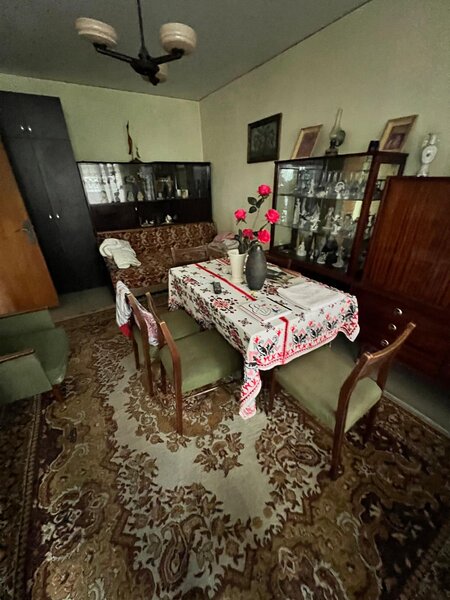 Pantelimon, Delfinului, 2 camere de vanzare, 53 mp, decomandat