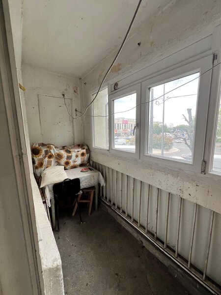 Pantelimon, Delfinului, 2 camere de vanzare, 53 mp, decomandat